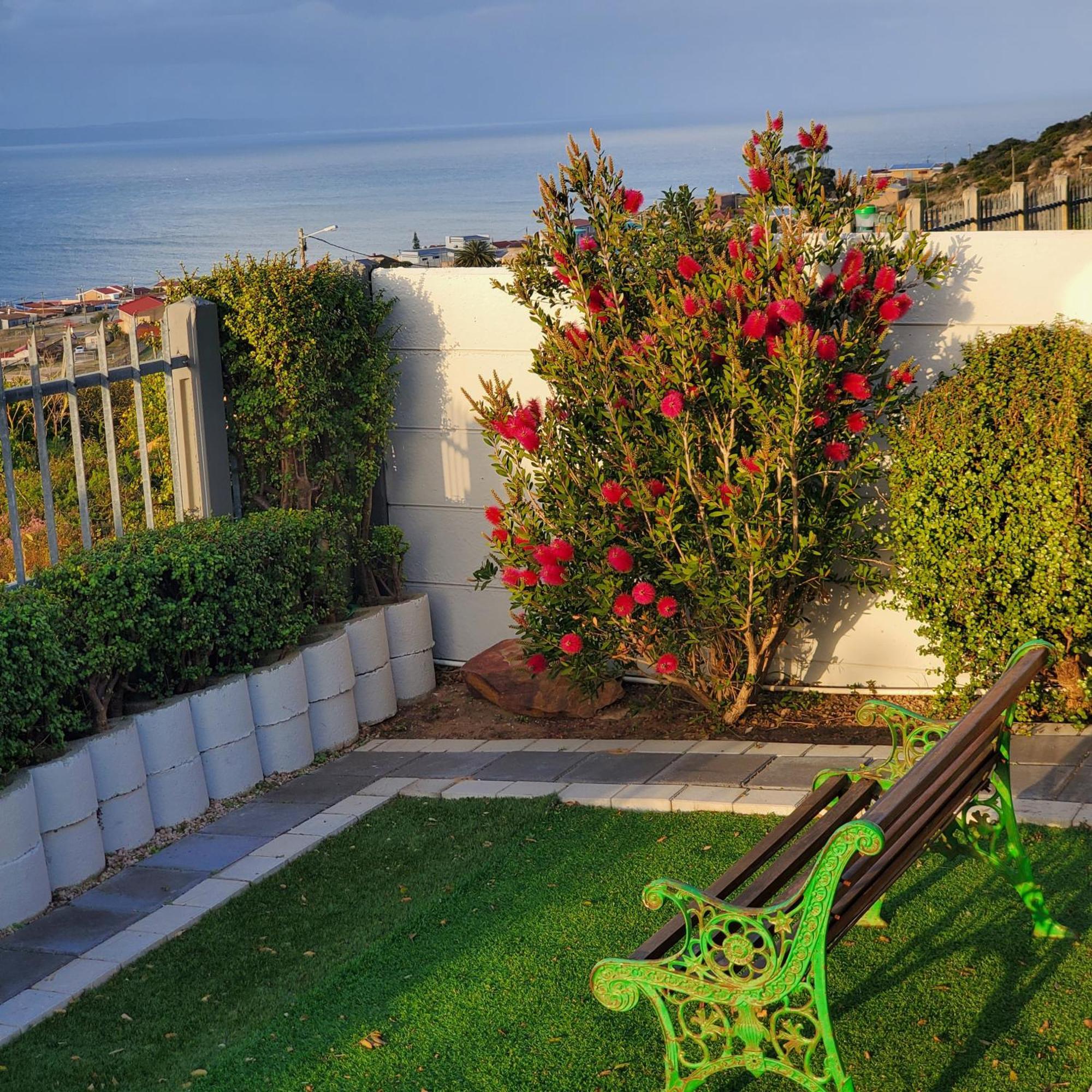 Apartment Blessed At Bay Spekboom Self Catering